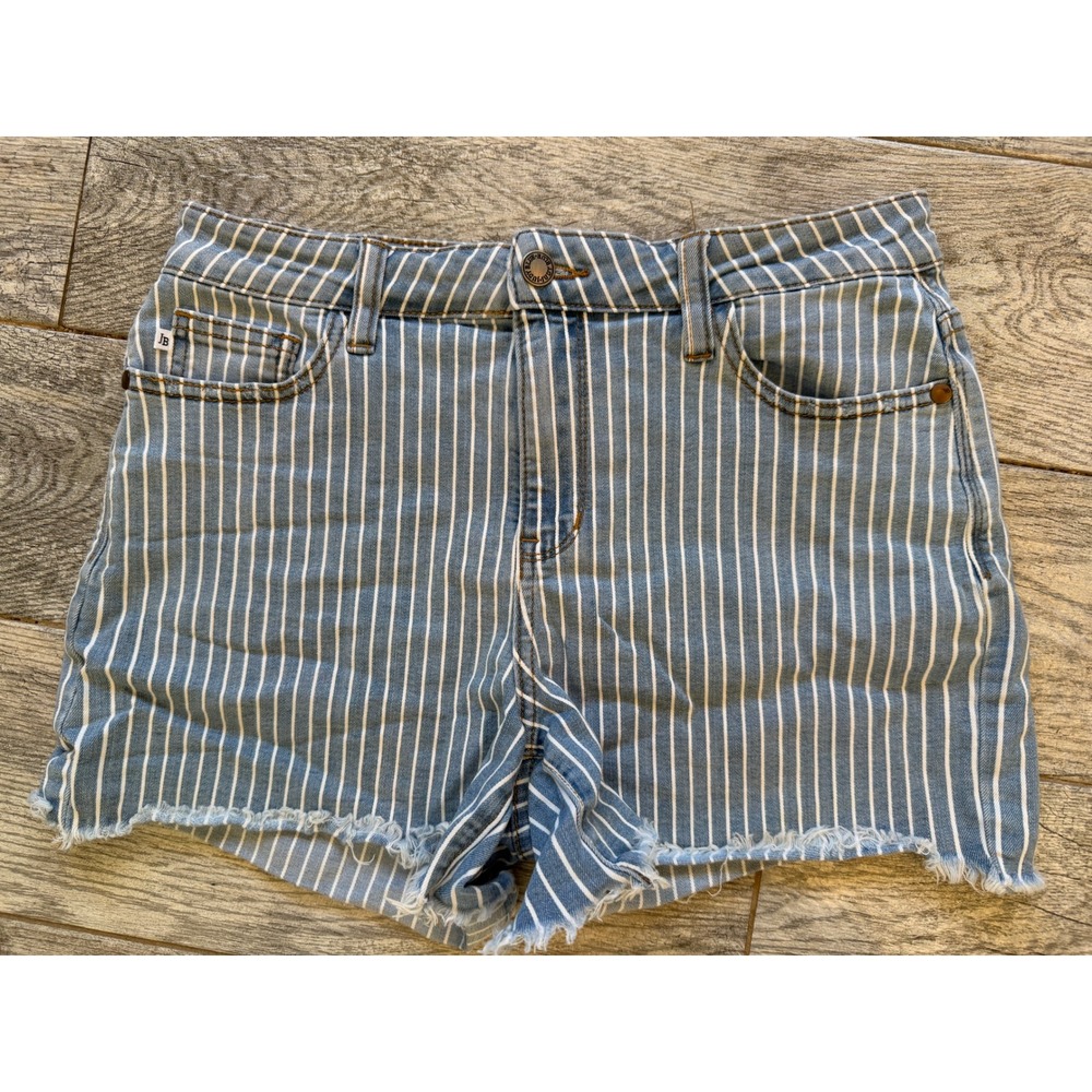 Judy Blue KYA Striped Denim Shorts Medium Pinstripe Raw Hem JB150027 Cut Off